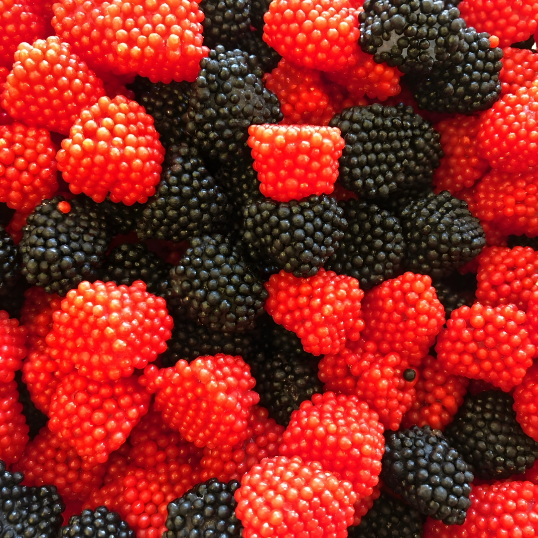 Natural Boysenberry Raspberry TTB Flavour: Liquid Concentrate for Food & Beverage Producers