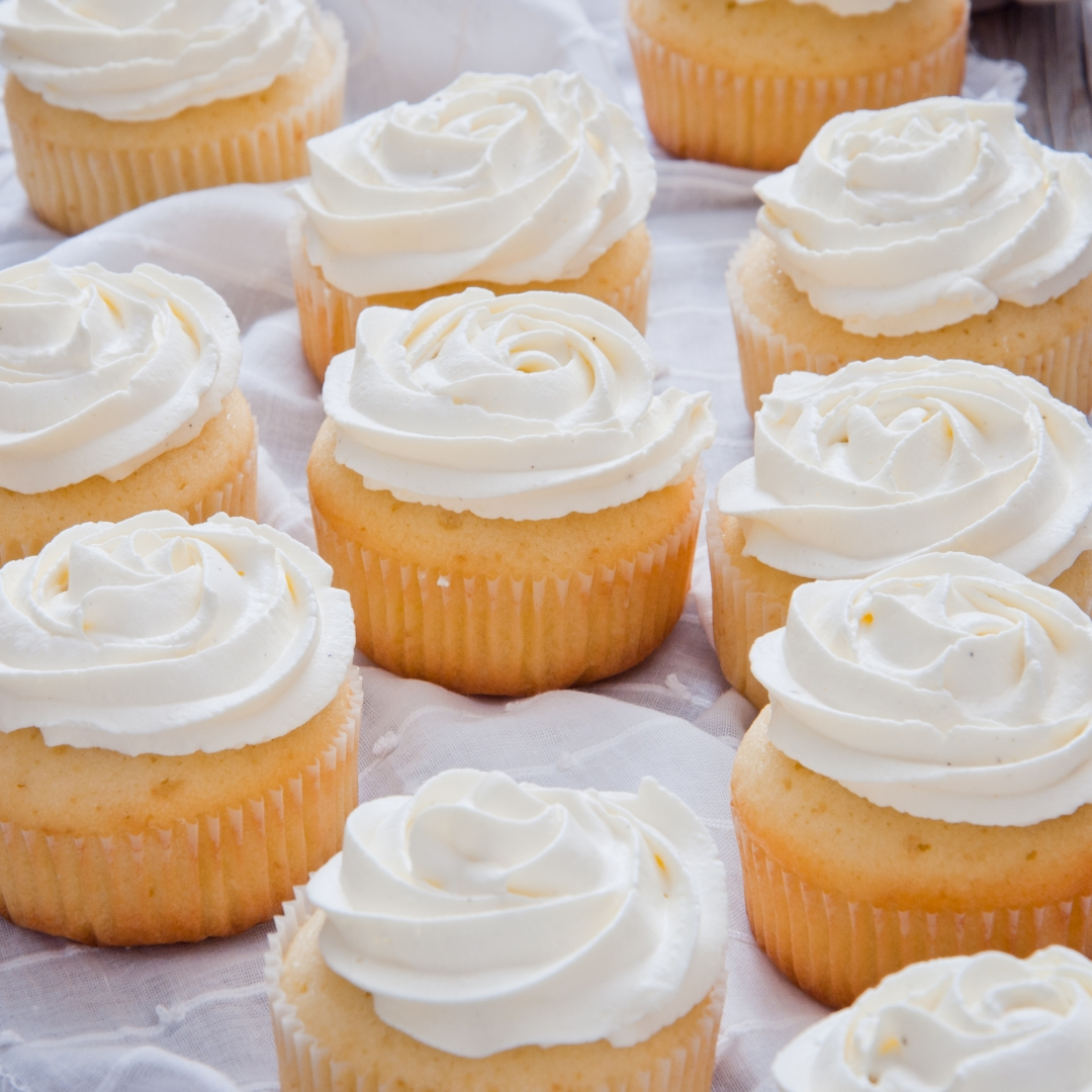 Natural Buttercream (Vanilla) Flavour: Liquid Concentrate for Food & Beverage Producers