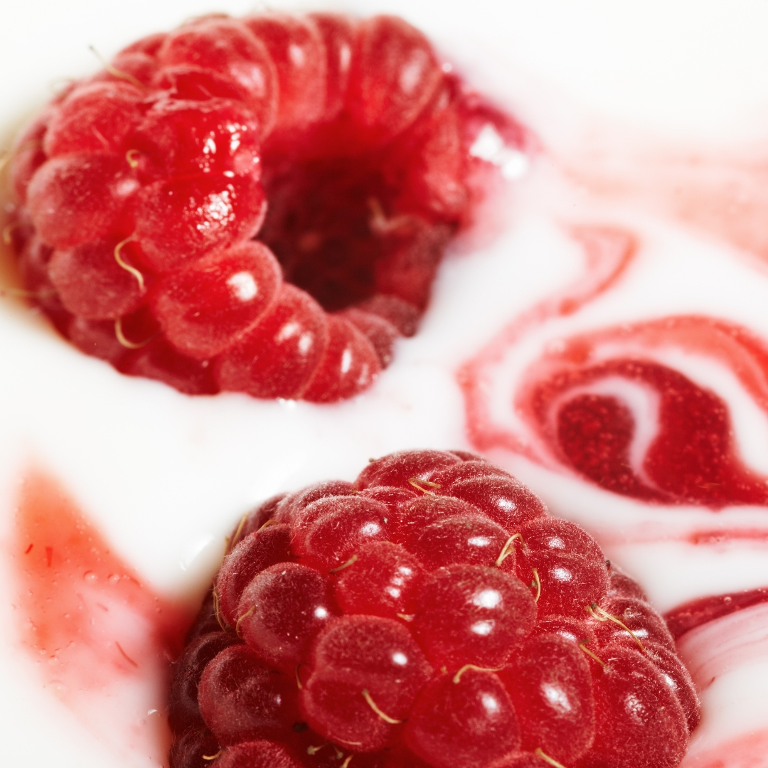 Raspberry Cream Flavour: Liquid Concentrate for Food & Beverage Producers