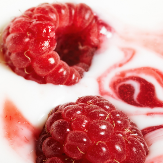 Raspberry Cream Flavour: Liquid Concentrate for Food & Beverage Producers